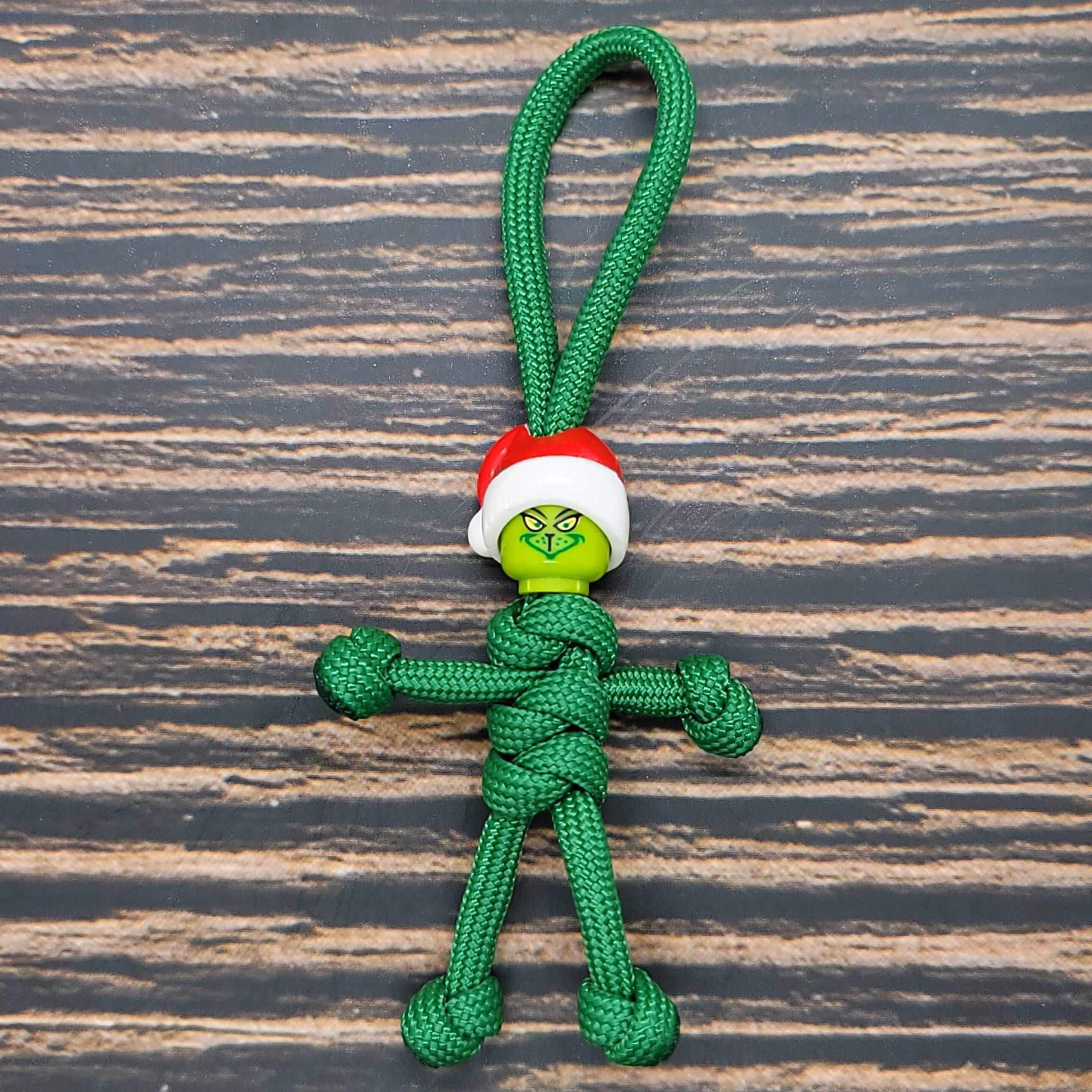Grumpy Green Paracord Keychain – Insanely Paracord